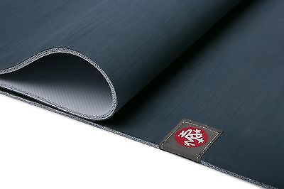 manduka-eko-mat-5mm-midnight-manduka-a725580bf10d2f4072ecb617c2a9ec5a
